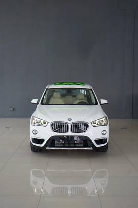 BMW X1 2.0 16V TURBO ACTIVEFLEX SDRIVE20I 4P AUTOMÁTICO BMW X1 2.0 16V TURBO ACTIVEFLEX SDRIVE20I 4P AUTOMÁTICO